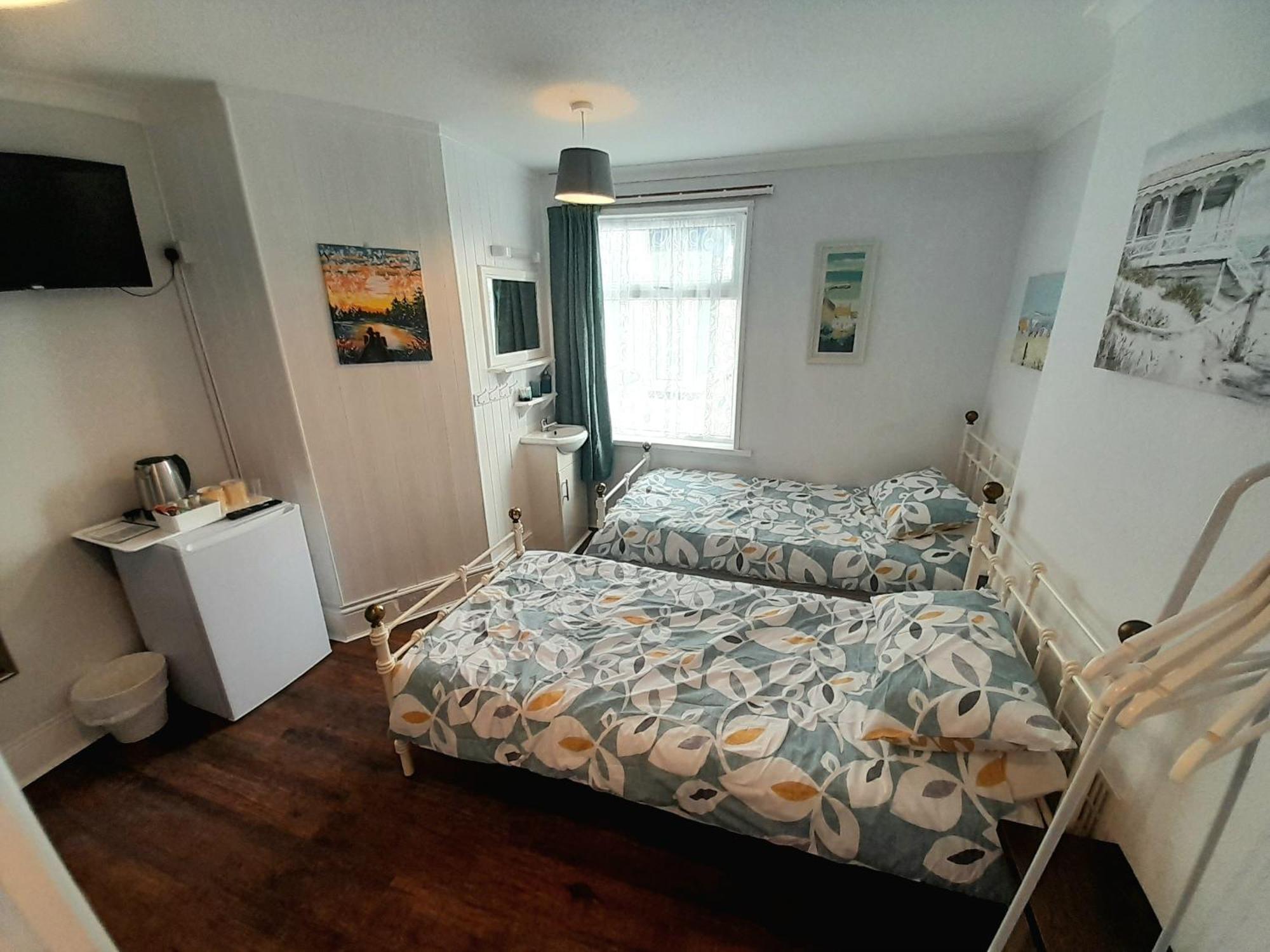 بيغْنْتون Torbay Guesthouse المظهر الخارجي الصورة