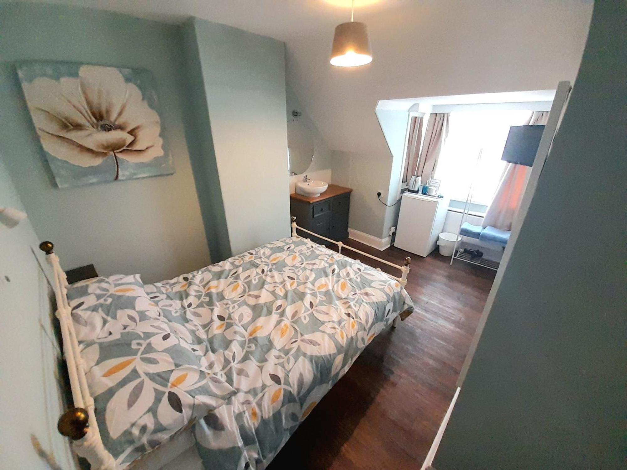 بيغْنْتون Torbay Guesthouse المظهر الخارجي الصورة